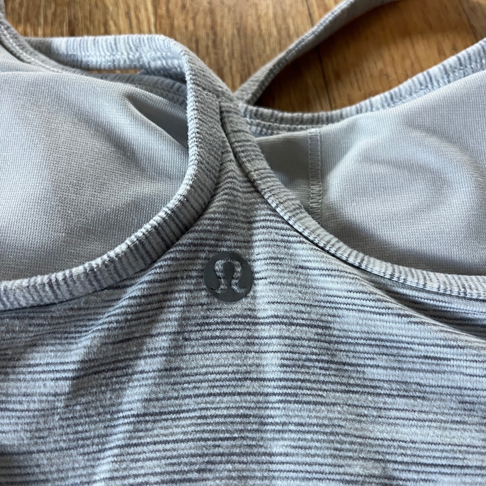 Lululemon Workout Tank Tops - Teal and Light Gray - Picture 5 of 5